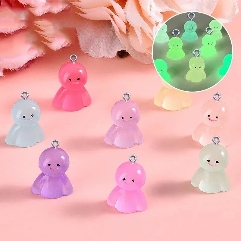 10 قطع من الحلي الكرتونية المض - مراجعة Resin Craft Supplies وسعره